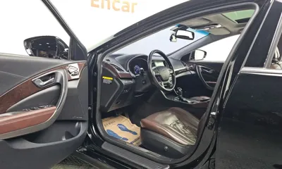 Hyundai Aslan
