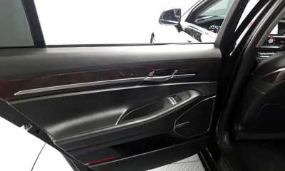 Genesis EQ900