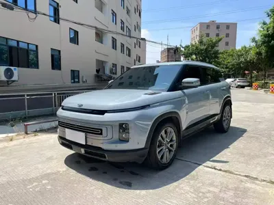 Geely ICON