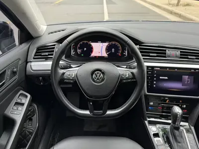 Volkswagen Lamando