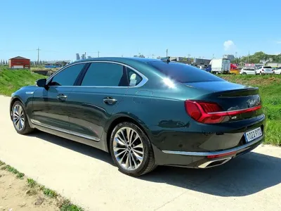 Kia K9