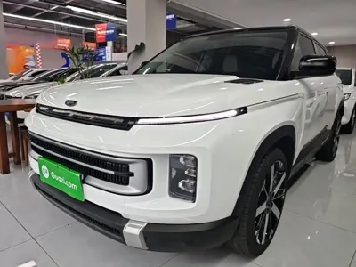 Geely ICON