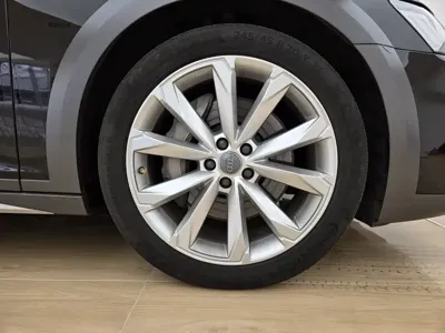 Audi A6 (Import)