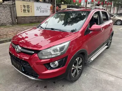 BAIC Senova X25