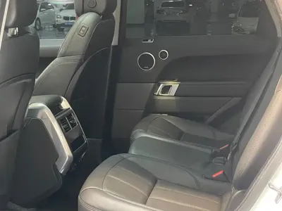 Land Rover Sport