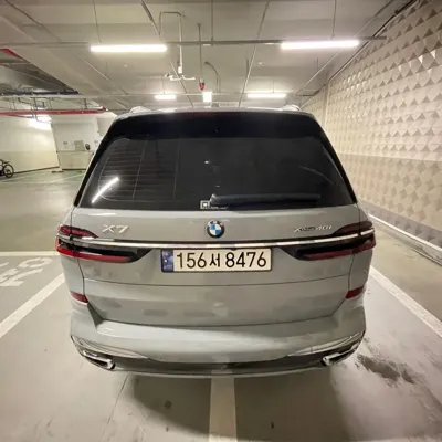 BMW X7