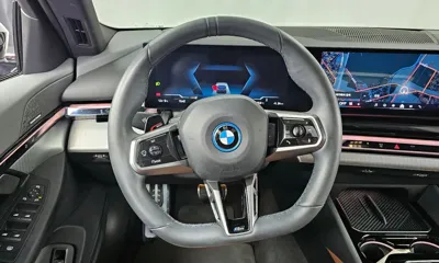 BMW i5