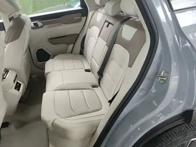 Geely ICON