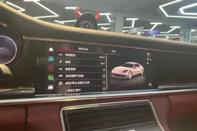 Porsche Panamera