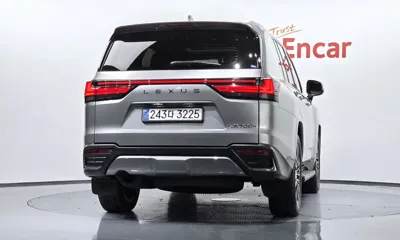 Lexus LX