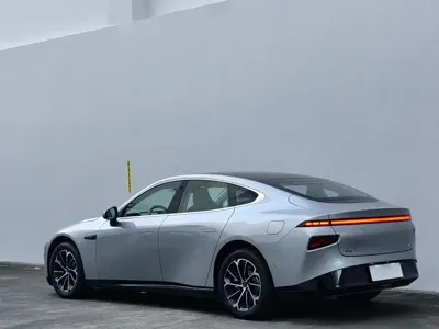 Xpeng P7