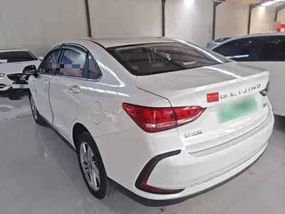BAIC EU5