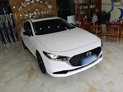 Mazda 3 Axela