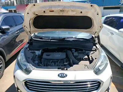 Kia KX3