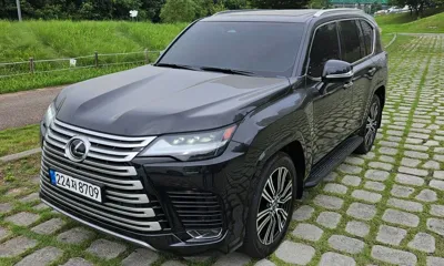 Lexus LX