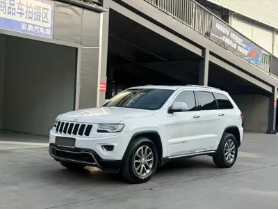Jeep Grand Cherokee (Import)