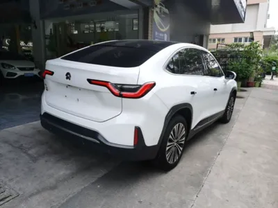Nio EC6