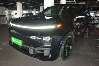 Li Auto L8