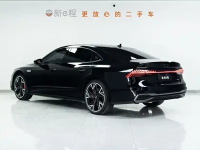 Audi A7L