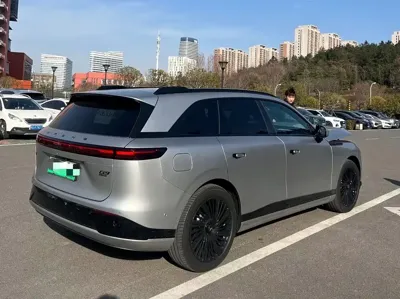 Xpeng G9