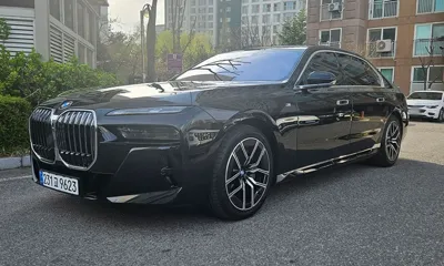 BMW 7-Series