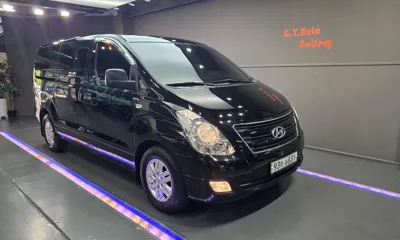 Hyundai Starex