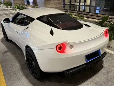 Lotus Evora