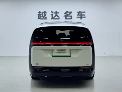 Li Auto Li MEGA