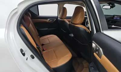 Lexus CT200h