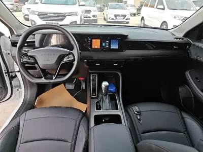 Roewe i5