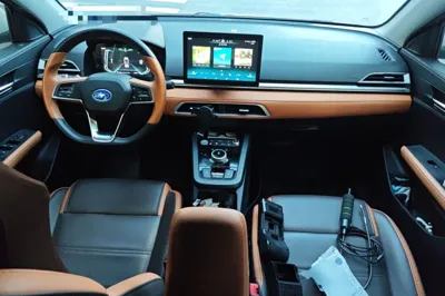 BYD e2