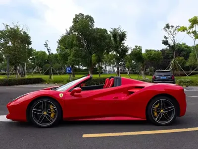 Ferrari 488