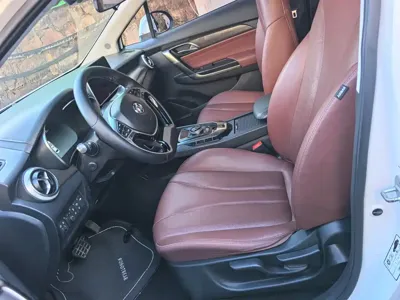 BAIC EU5