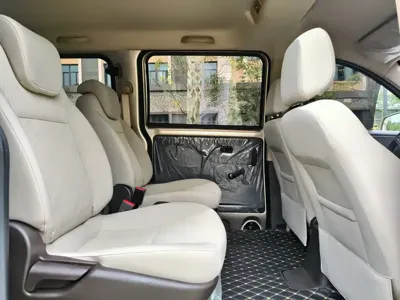 Wuling Hongguang V