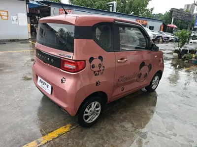 Wuling MINIEV