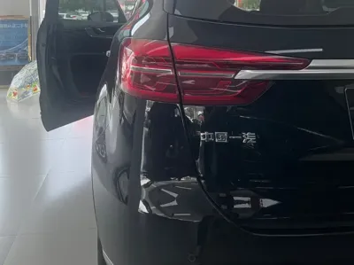 Hongqi Hongqi HS5