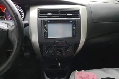 Nissan Livina
