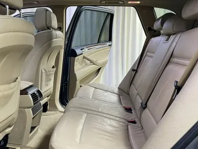 BMW X5 (Import)