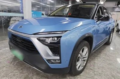 Nio ES8