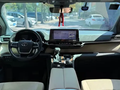 Toyota Granvia