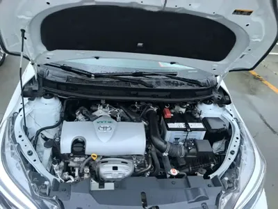 Toyota Yaris L