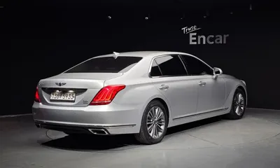 Genesis EQ900