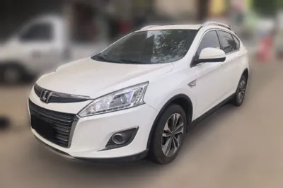 Luxgen U6 SUV