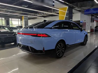 Xpeng P5