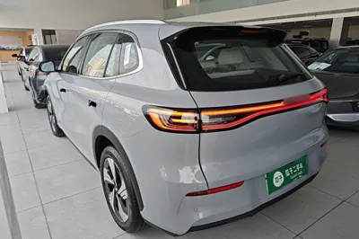 Geely Galaxy E5