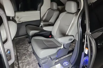 Toyota Granvia