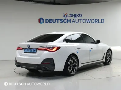 BMW i4