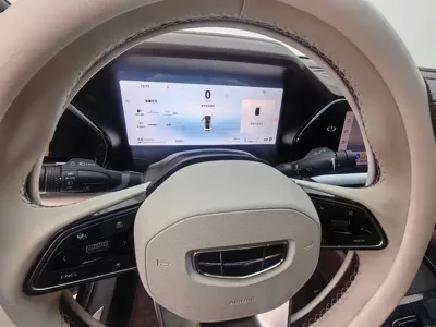 Geely Xingyue L
