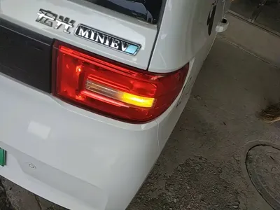 Wuling MINIEV