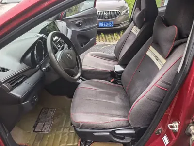 Toyota Yaris L